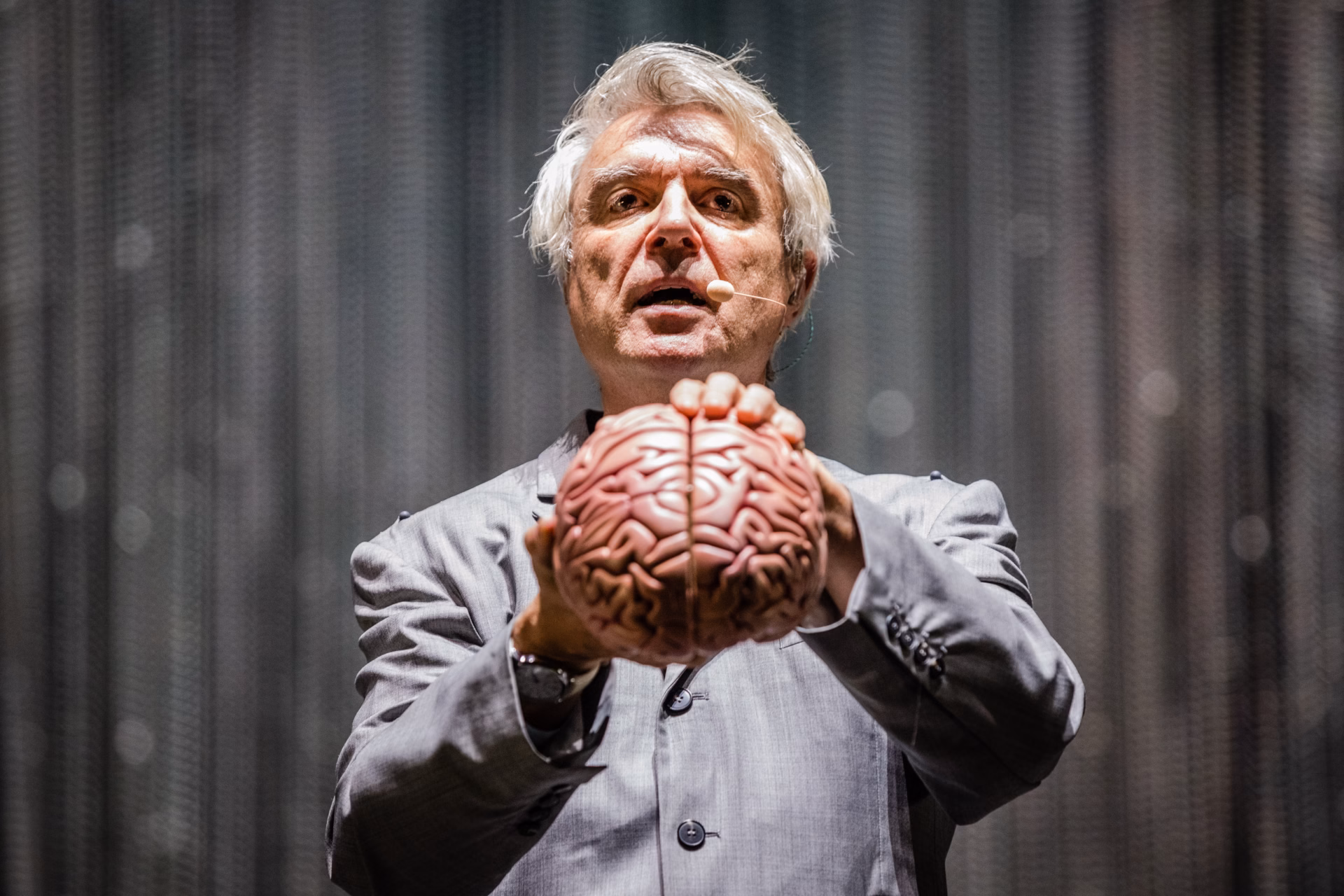 Talking Heads bodo ob 50-letnici prvenca izdali knjigo